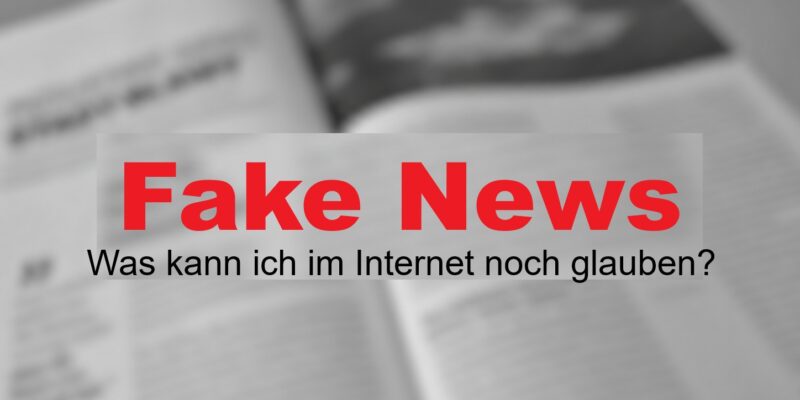 Eine Zeitschrift mit der Aufschrift Fake - News